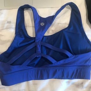 Lululemon sports bra